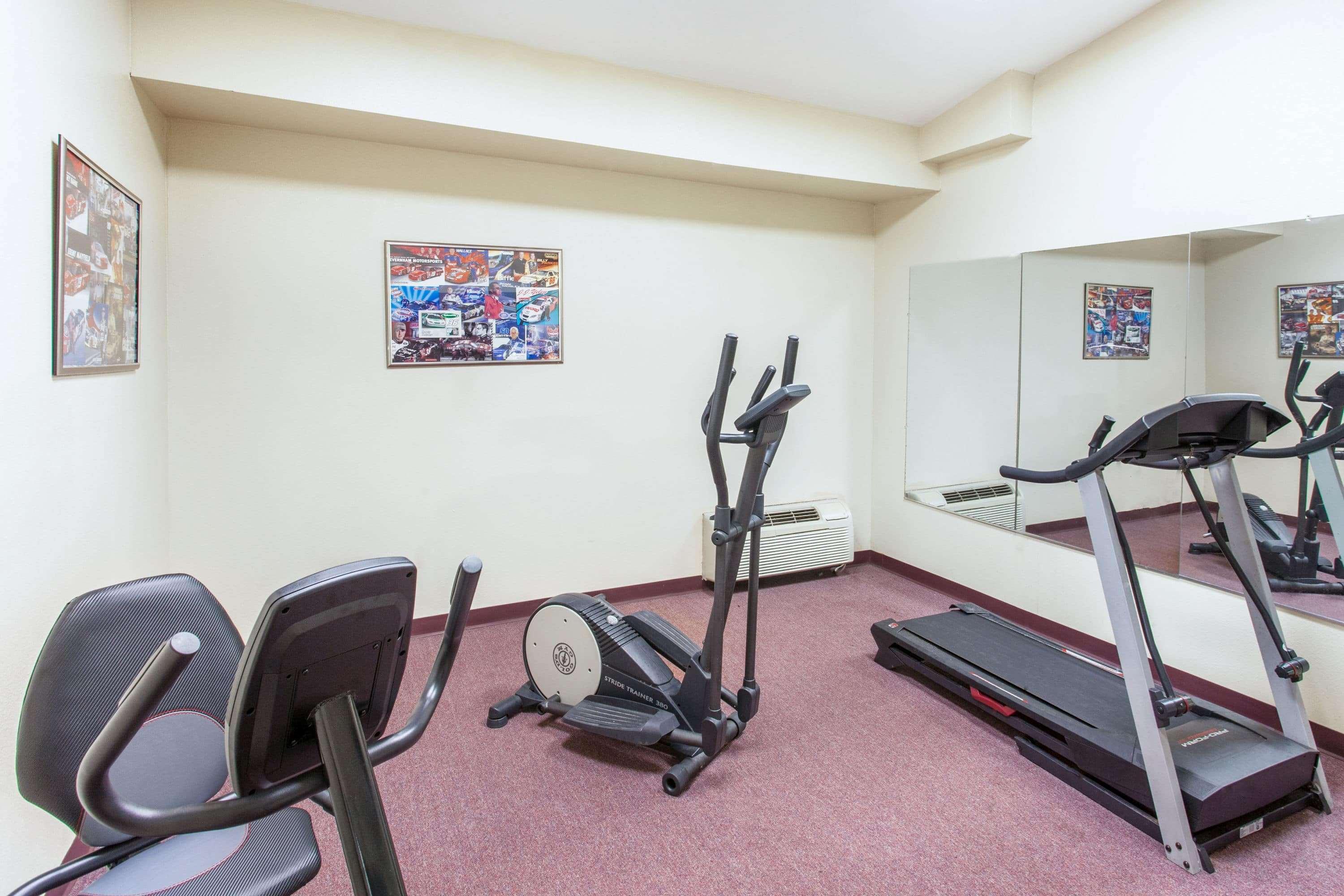 Hotel Ramada By Wyndham Sparta/at Speedway Sparta