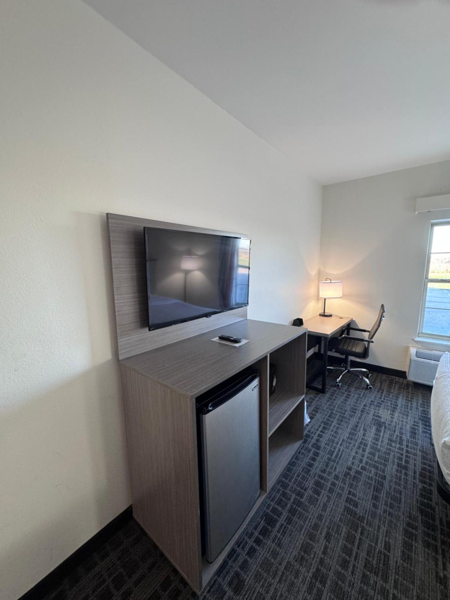 Ramada By Wyndham Sparta/at Speedway Sparta